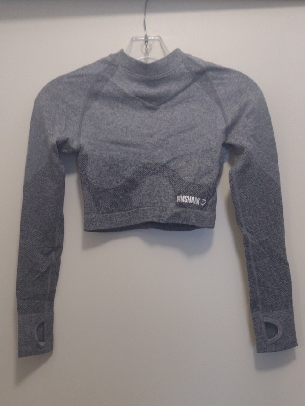 Gymshark Gray Long Sleeve Crop Top (J835)
